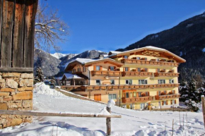 Al Piccolo Hotel Vigo Di Fassa